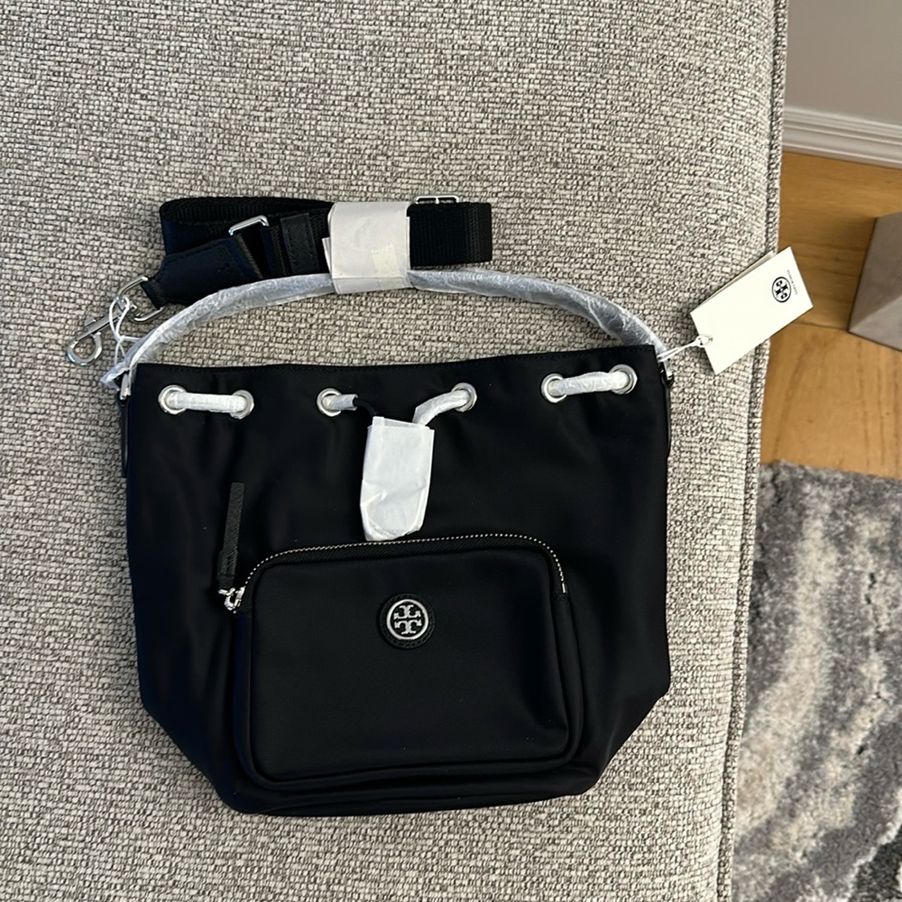 Tory Burch Bucket Bag NWT